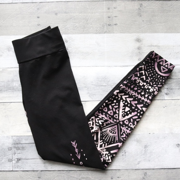 ASOS Pants - ASOS BLACK PRINTED LEGGINGS - SIZE 2